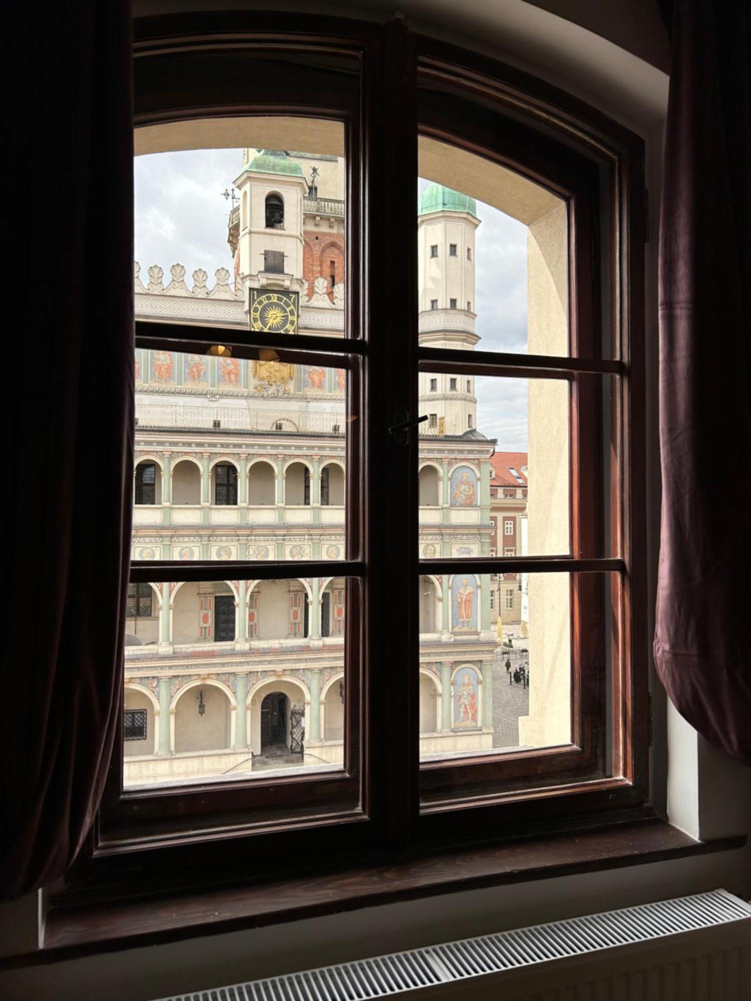 Apartament Stary Rynek 41 Poznań Exteriör bild